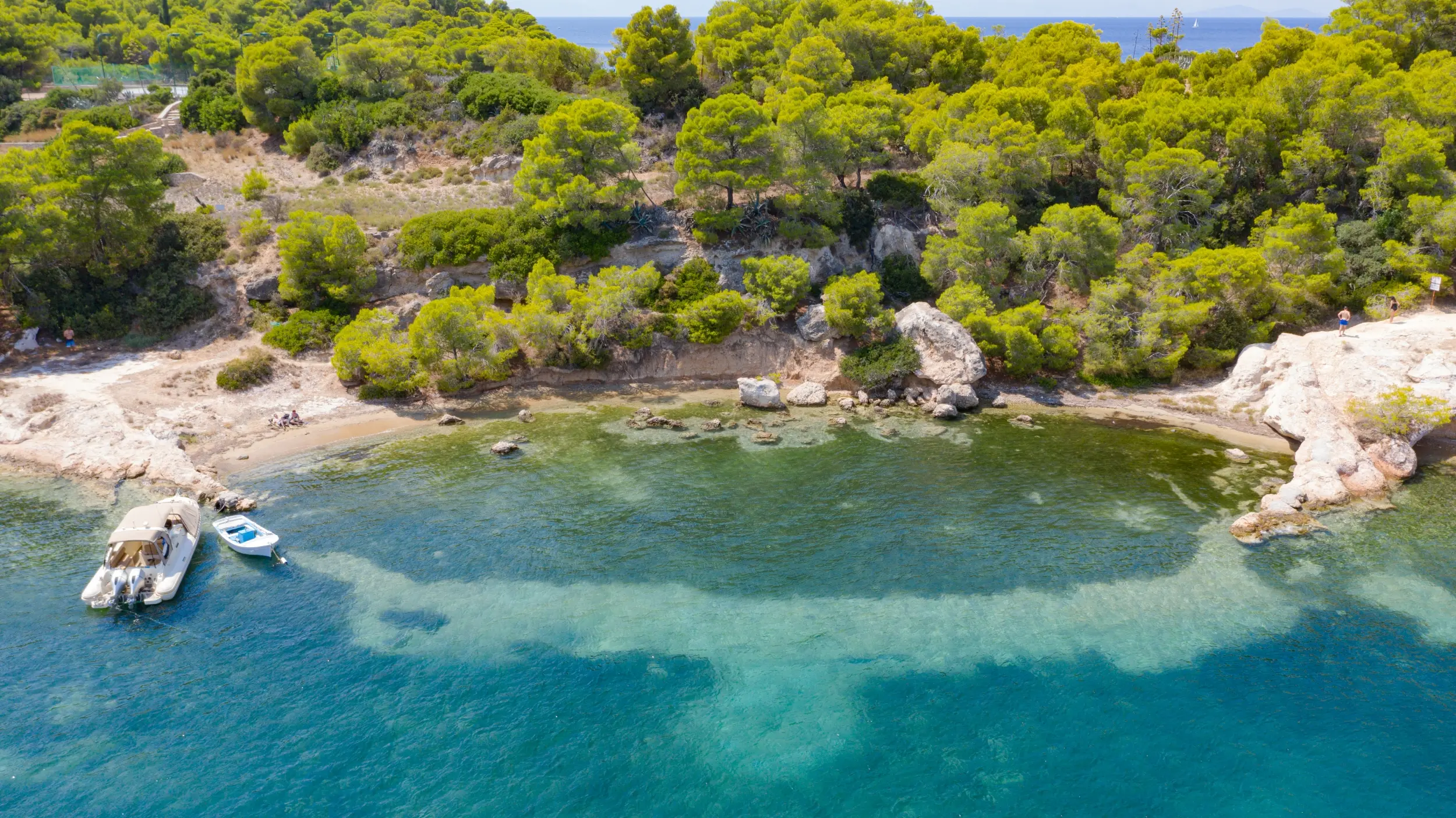 Zogeria Bay