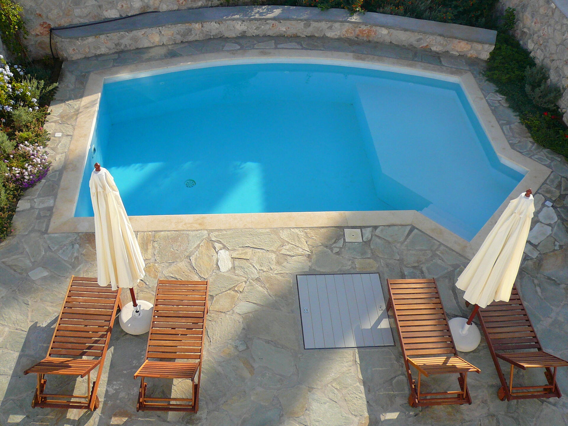 Villa photo 1